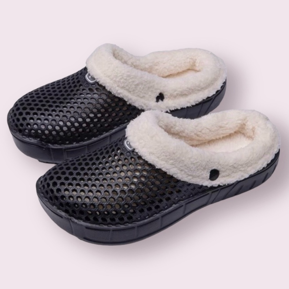 Lined Vented Clogs